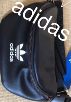 adidas ウエストポーチ ブラック レザーのサムネイル