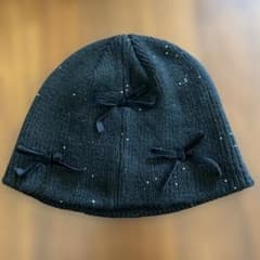 niko and リボン付き スパンコール ニット帽 ブラックのサムネイル