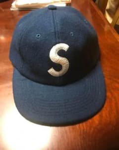 supreme sロゴキャップのサムネイル