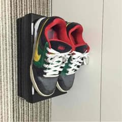 NIKE  スニーカーのサムネイル