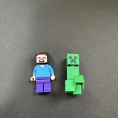 Minecraft スティーブとクリーパー フィギュアセットのサムネイル
