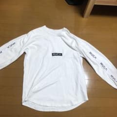 RVCA BIG SILHOETTE TEEのサムネイル