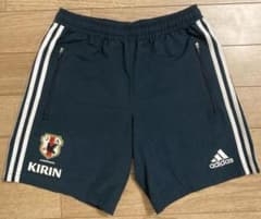  サッカー日本代表 ハーフパンツ adidas サッカー日本代表 2014 W杯 ハーフパンツ M D83114 - メルカリ
