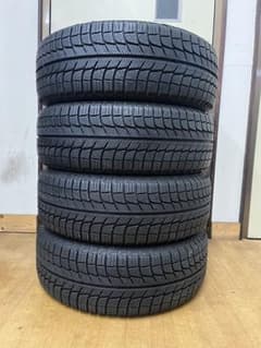 値2019年製 ミシュラン中古冬タイヤ 185/60R15 ４本セット アクア等 値2019年製 ミシュラン中古冬タイヤ 185/60R15 4本セット アクア等