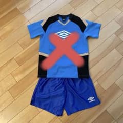umbro サッカーウェア サイズ150 青/黒のサムネイル