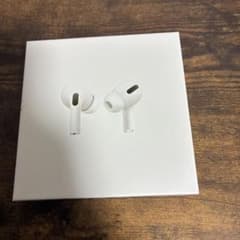 AirPods Pro ワイヤレス充電ケース付き 本体のサムネイル