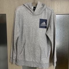 adidas グレー パーカーのサムネイル