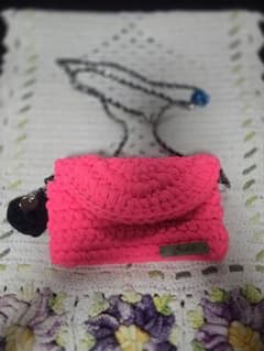 Grazi.K ハンド,メイド ニット クラッチバッグ ピンク 、ブラジル 素材のサムネイル