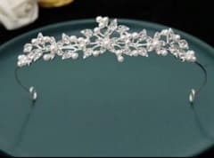 ティアラ　ウェディング結婚式　花嫁　即日発行のサムネイル