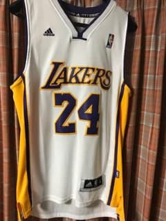 Kobe Bryant コービー ユニフォーム 今だけ大幅値下げのサムネイル