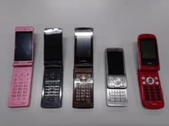 携帯電話　ガラケー　SH900i F906i W54T 携帯電話 ガラケー SH900i F906i W54T - メルカリ