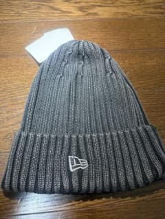 NEWERA グレー ニット帽 刺繍ロゴのサムネイル