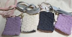 【ハンドメイド】ムーンフロスト♡ふわふわラメのスマホショルダー編み物No.17のサムネイル