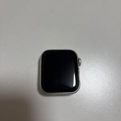 Apple Watch SE 40mm アルミニウム 本体のサムネイル