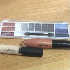 アイシャドウセットのサムネイル