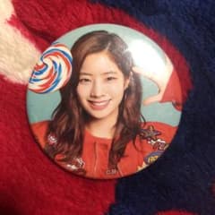 TWICE 缶バッチ 缶バッジのサムネイル