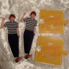 吉澤閑也　アクスタ　サマパラ 2体のサムネイル