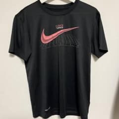 値下げ NIKEドライフィット トレーニングウェア 半袖 Mのサムネイル