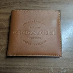 再度お値下げします　コーチ　二つ折り財布　新品のサムネイル