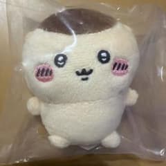 ちいかわ　おすわりぬいぐるみ① くりまんじゅうのサムネイル