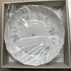 NARUMI ボーンチャイナ 皿 花柄 箱付き - メルカリ