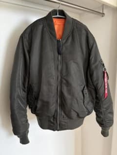 Alpha Industries　MA-1 フライトジャケットのサムネイル