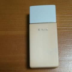 RMK UVリクイドファンデーション103のサムネイル