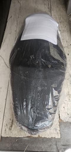 HONDA 純正シート 77200-K1Z-J100 PCX160KF47 HONDA 純正シート 77200-K1Z-J100 PCX160KF47 - メルカリ