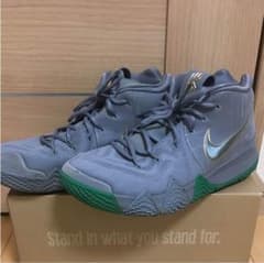Nike Kyrie 4 City of Guardians 28㎝のサムネイル
