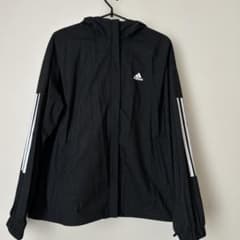 adidas 美品 マウンテンパーカー ブラックのサムネイル
