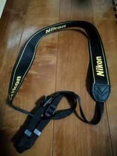 NIKON　ストラップのサムネイル