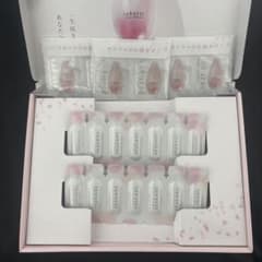 サクラエ ダブルアクションセラム 0.5mL×14（7日分）1mL×12袋 - メルカリ