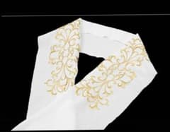 白　金色　ゴールド　刺繍の半襟　刺繍　ゴールド　ツタ　半衿　着物　成人式