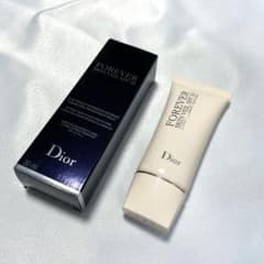 Dior ディオールスキン フォーエヴァー スキン ヴェール 001 30mlのサムネイル