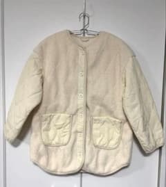 GU キッズ キルティング ボアジャケット 150 試着のみのサムネイル
