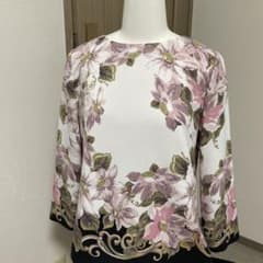 専用　グレースコンチネンタル花柄のサムネイル