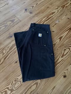 【最終値下げ】Carhartt 黒 ダブルニー 33/30のサムネイル