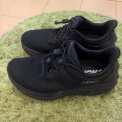 HOKA オネオネ　ARAHI SR ブラック スニーカー