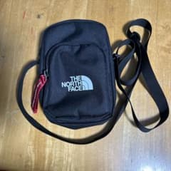 THE NORTH FACE ショルダーバッグのサムネイル