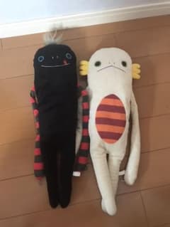 モケケ 人形 二つセットのサムネイル