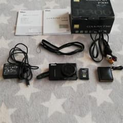 【専用】NICON　COOLPIX P300　デジタルカメラのサムネイル