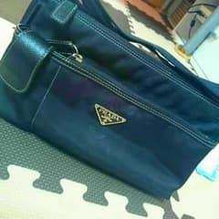 PRADA ショルダーバッグのサムネイル
