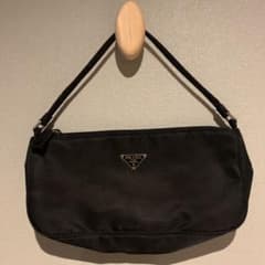 honey様専用　極美品PRADA ナイロン ミニ ハンドバッグ ポーチ 黒のサムネイル