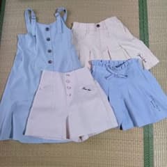 ジェニィ　水色のストラップワンピースとキュロットセットのサムネイル