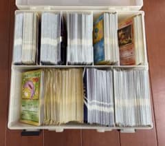 ポケモンカード　旧裏　まとめ売り　ケース付きのサムネイル