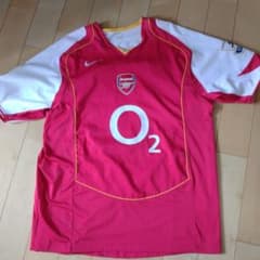 アーセナル 2002-2003 Nike ユニフォーム赤/白 アーセナル 2002-2003 Nike ユニフォーム赤/白 - メルカリ