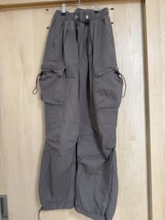 カーゴパンツ ワイドシルエット グレーのサムネイル