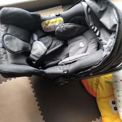 チャイルドシートのサムネイル
