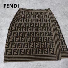 FENDI フェンディ ズッカ柄　ブラウン　スカート メリノウール　100% FENDI フェンディ ズッカ柄 ブラウン スカート メリノウール 100