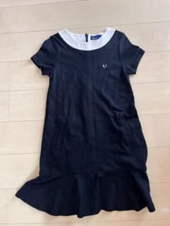 FRED PERRY 半袖ワンピース ブラックのサムネイル